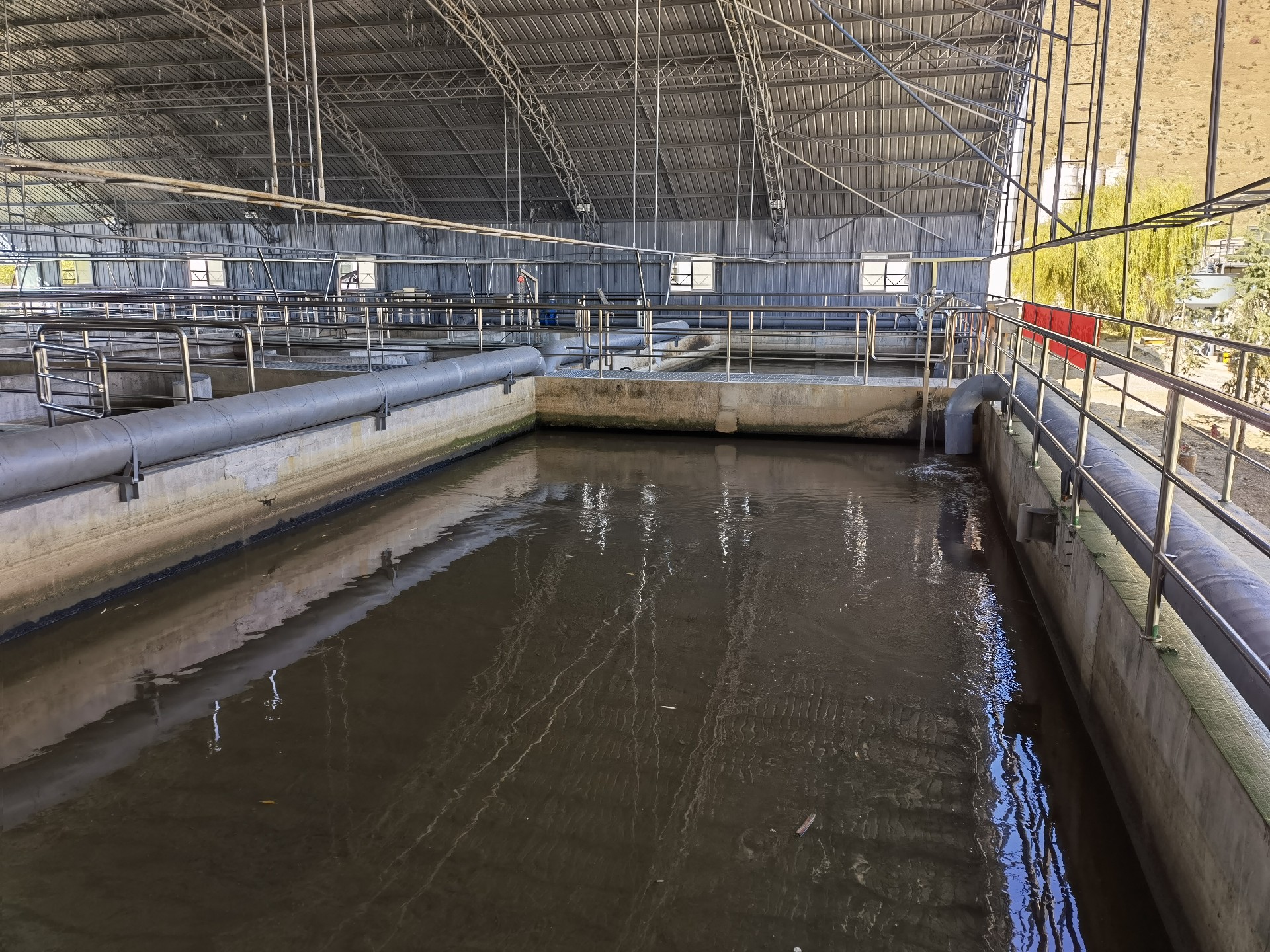 云南香格里拉污水廠 (1).jpg